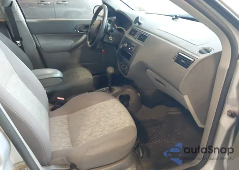 2005 Ford Focus Zx4 из США, поврежденный, VIN 1FAFP34N05W192804